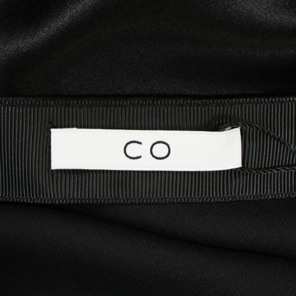 Co High-Waisted Midi Flared Skirt in Black Silk - Picture 4 of 4